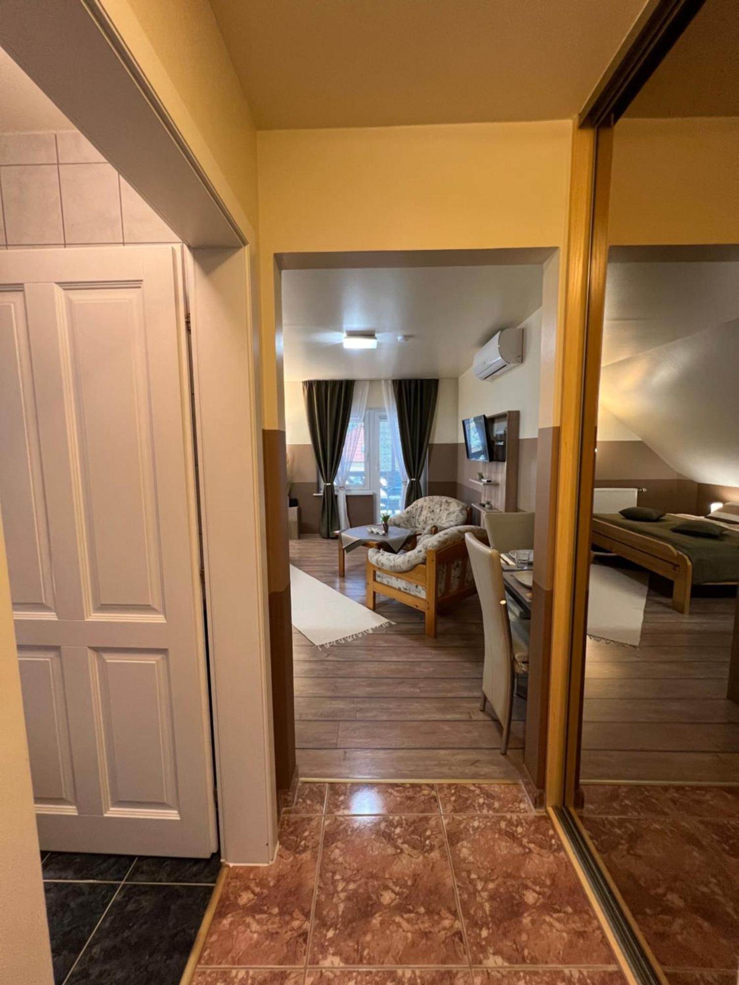 Apartamento Holler Vendeghaz Bük Exterior foto