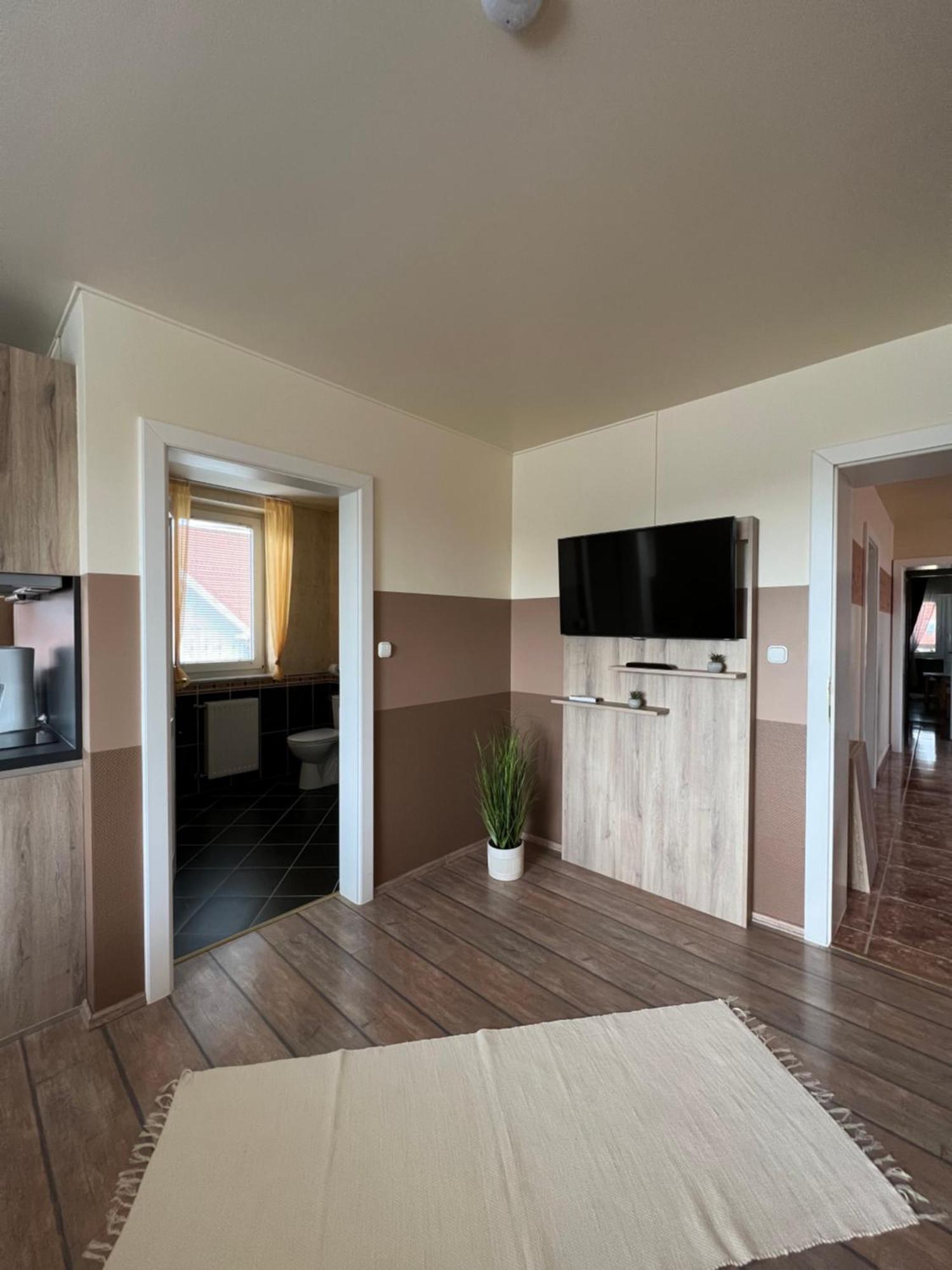 Apartamento Holler Vendeghaz Bük Exterior foto