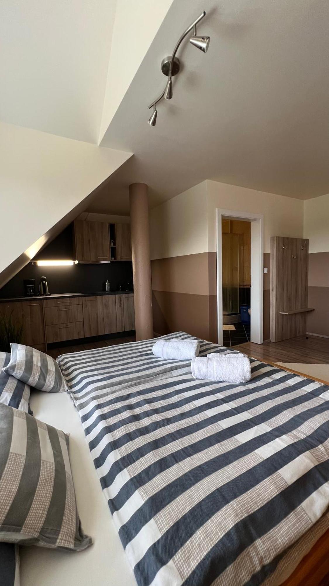 Apartamento Holler Vendeghaz Bük Exterior foto